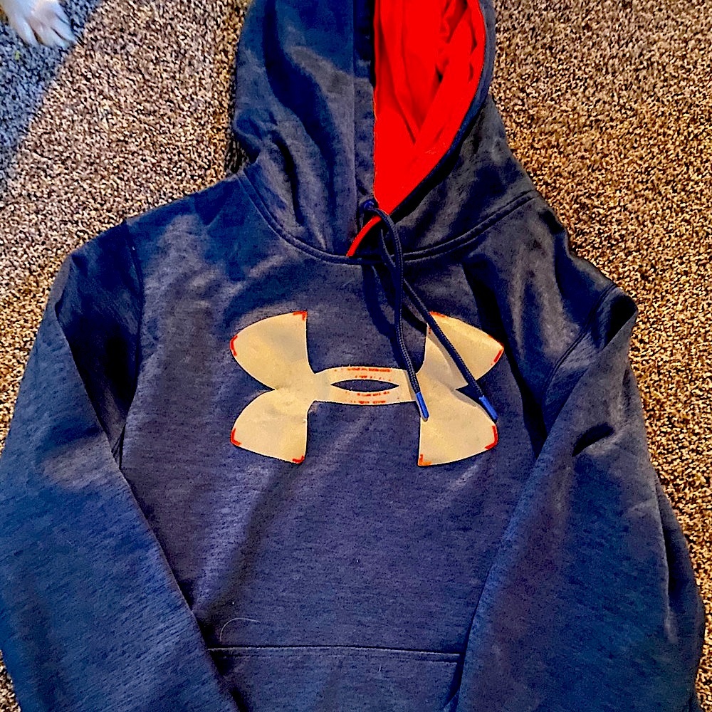 Under armour sweatshirt cold gear❄️